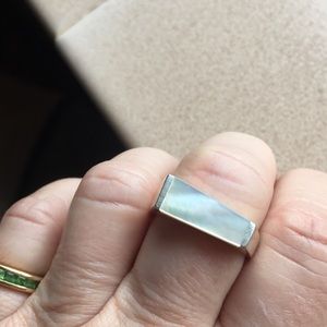 Silver mother of pearl ring